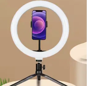 Streaminglys med telefonholder
